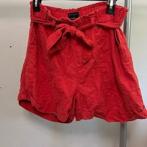 Women’s M red shorts